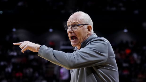 Miami Hurricanes head coach Jim Larranaga